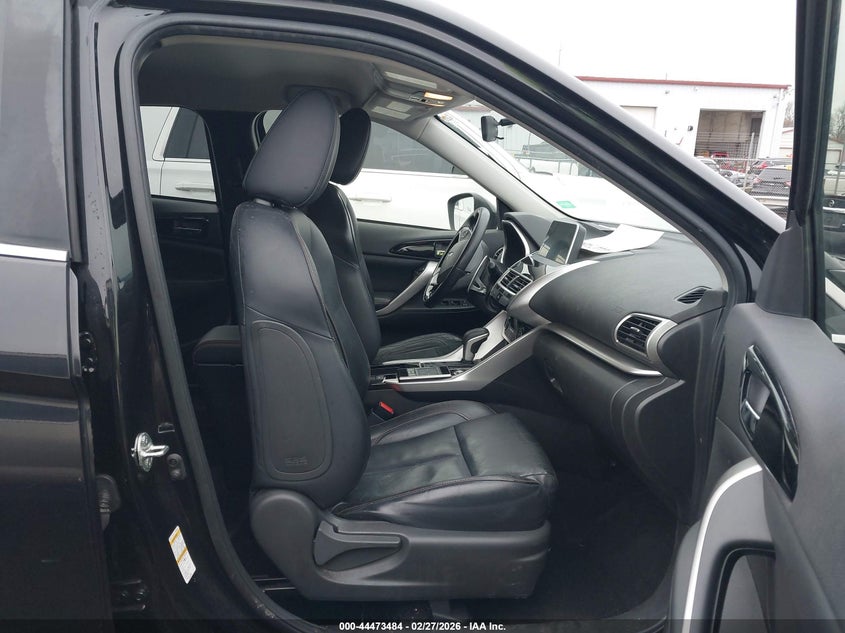 2019 Mitsubishi Eclipse Cross Se/Sel