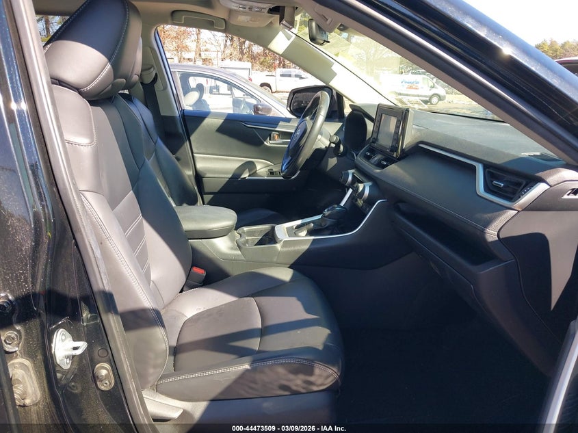 2020 Toyota Rav4 Xle Premium