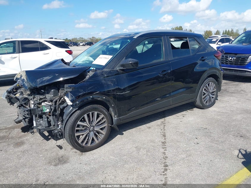 2021 Nissan Kicks Sv Xtronic Cvt