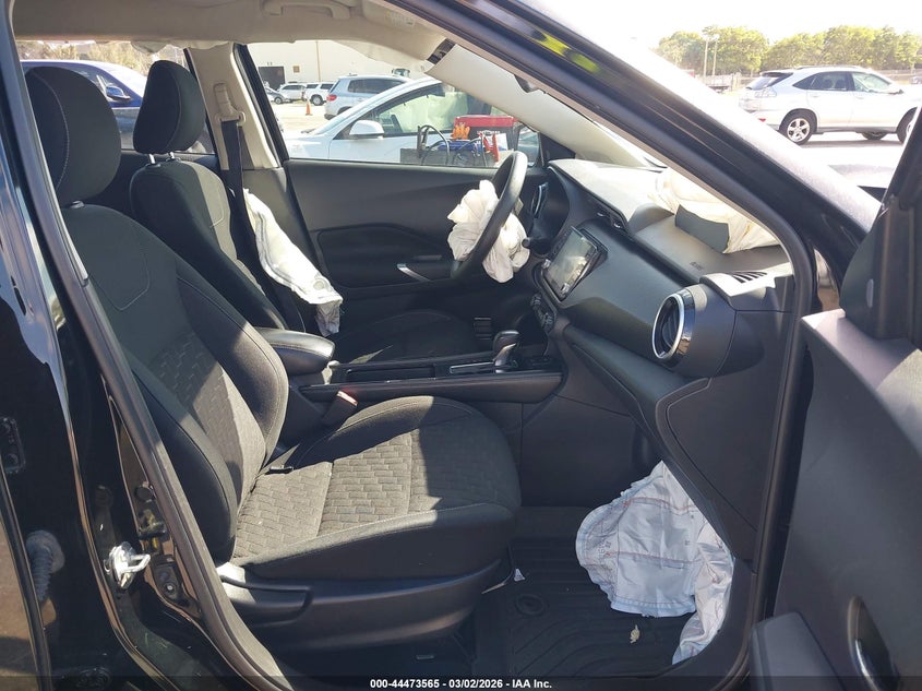 2021 Nissan Kicks Sv Xtronic Cvt