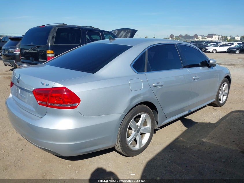 2014 Volkswagen Passat 1.8 1.8T Se silver Lot 111044473653 Vin 1VWBS7A38EC120510