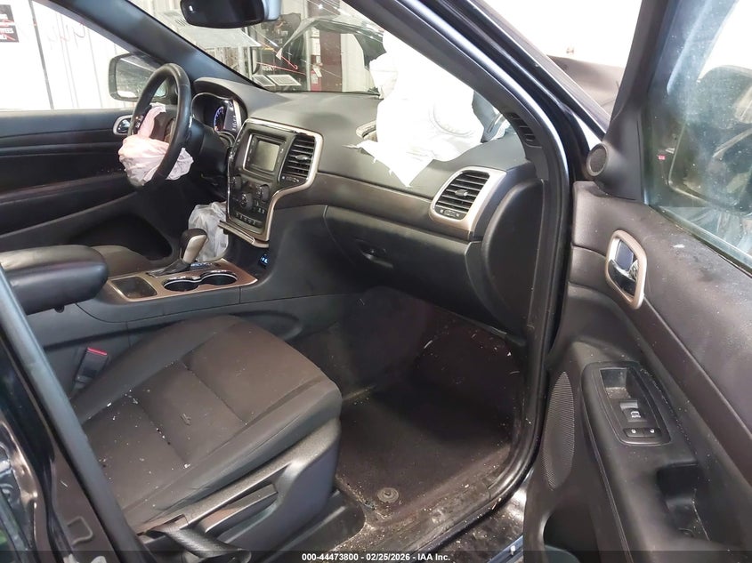 2017 Jeep Grand Cherokee Laredo 4X4