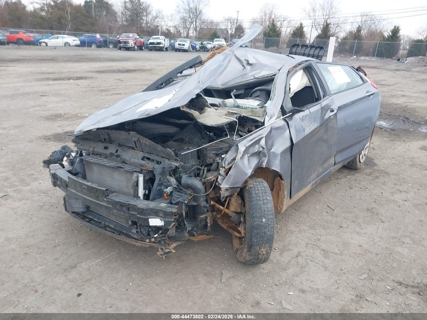 2014 Hyundai Accent Gs