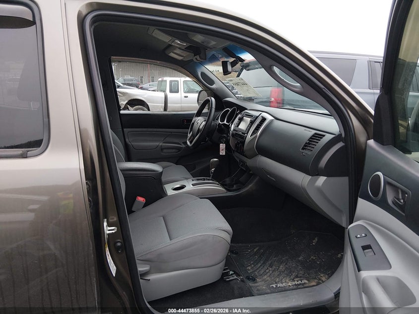 2013 Toyota Tacoma Base V6