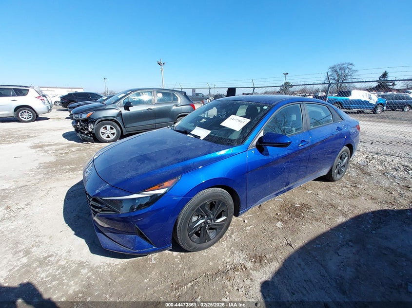 2022 Hyundai Elantra Sel