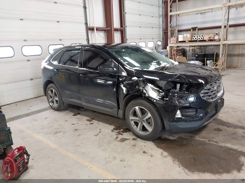 2022 Ford Edge Sel