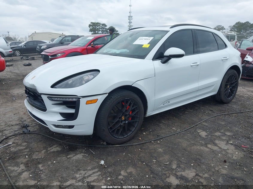 2018 Porsche Macan Gts