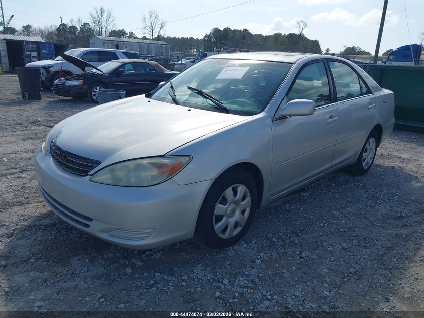 2004 Toyota Camry Le
