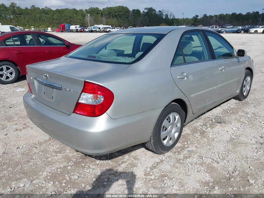 2004 Toyota Camry Le