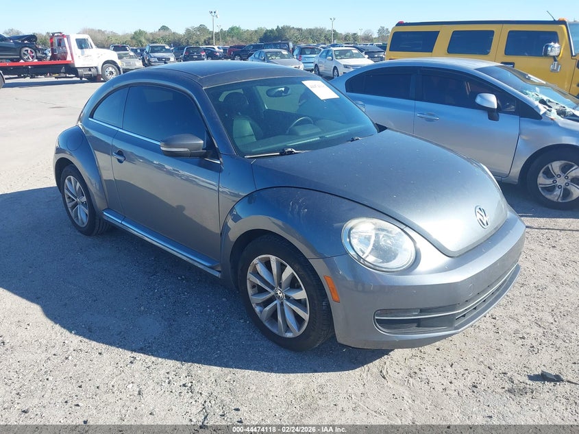 2014 Volkswagen Beetle 2.0L Tdi