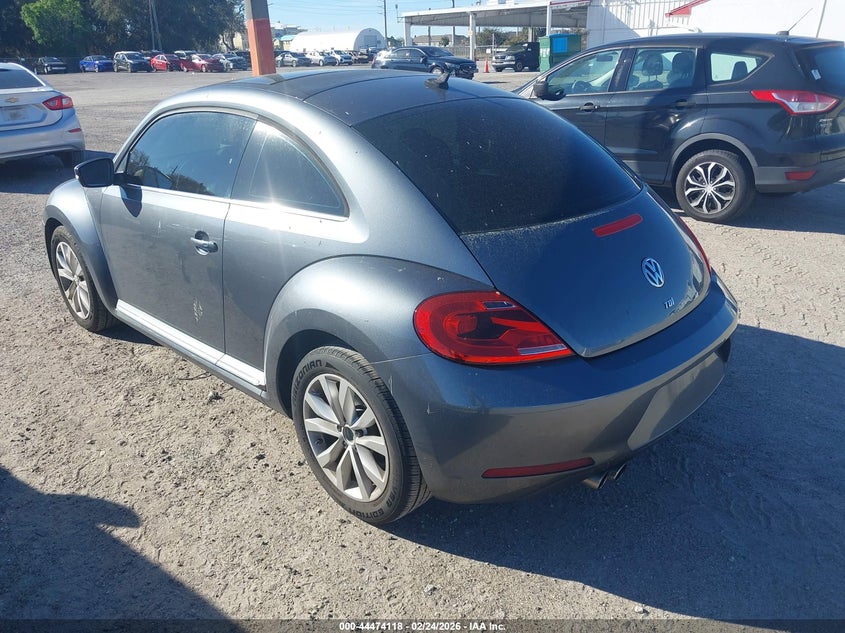 2014 Volkswagen Beetle 2.0L Tdi