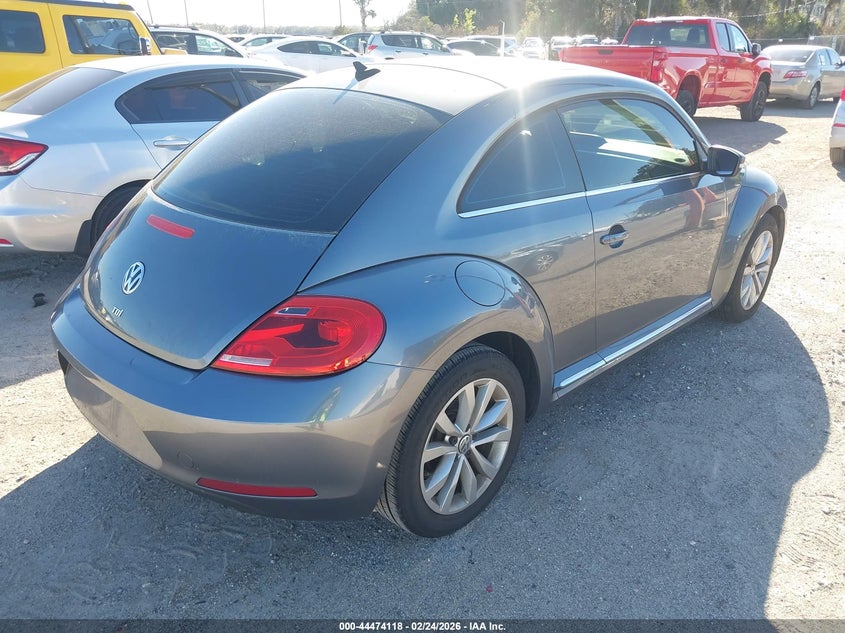 2014 Volkswagen Beetle 2.0L Tdi