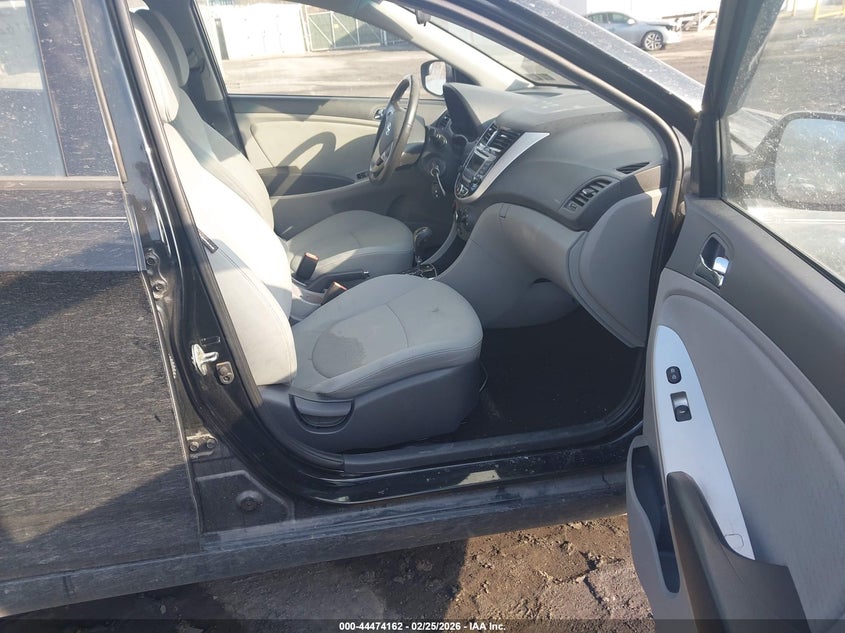 2014 Hyundai Accent Se