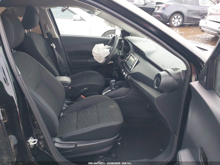 2021 Nissan Kicks S Xtronic Cvt