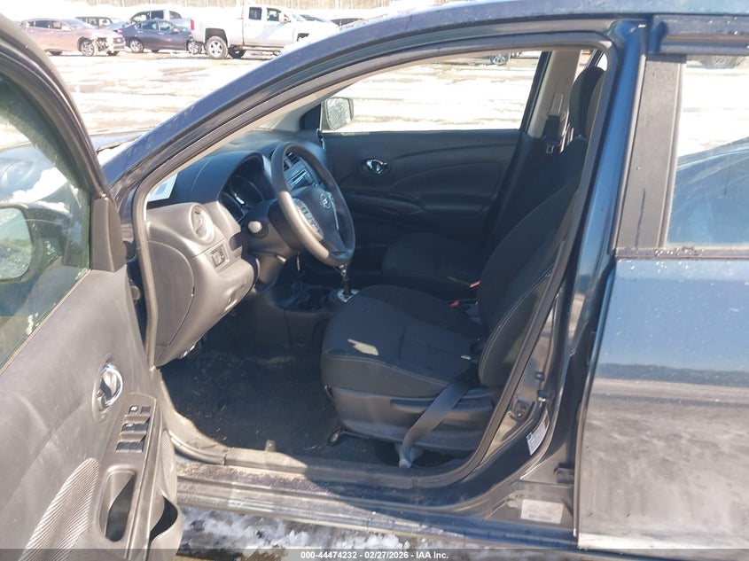 2017 Nissan Versa 1.6 Sv