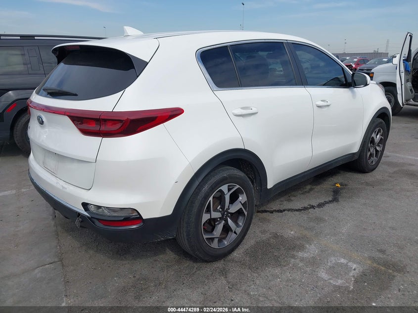 VIN KNDPM3AC8N7986180 2022 KIA SPORTAGE LX