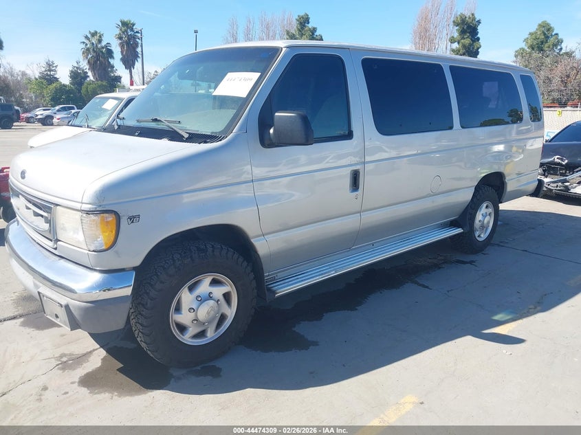 2000 Ford E-350 Super Duty Xl/Xlt