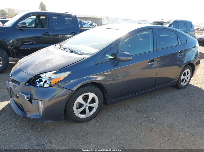 2014 Toyota Prius Three