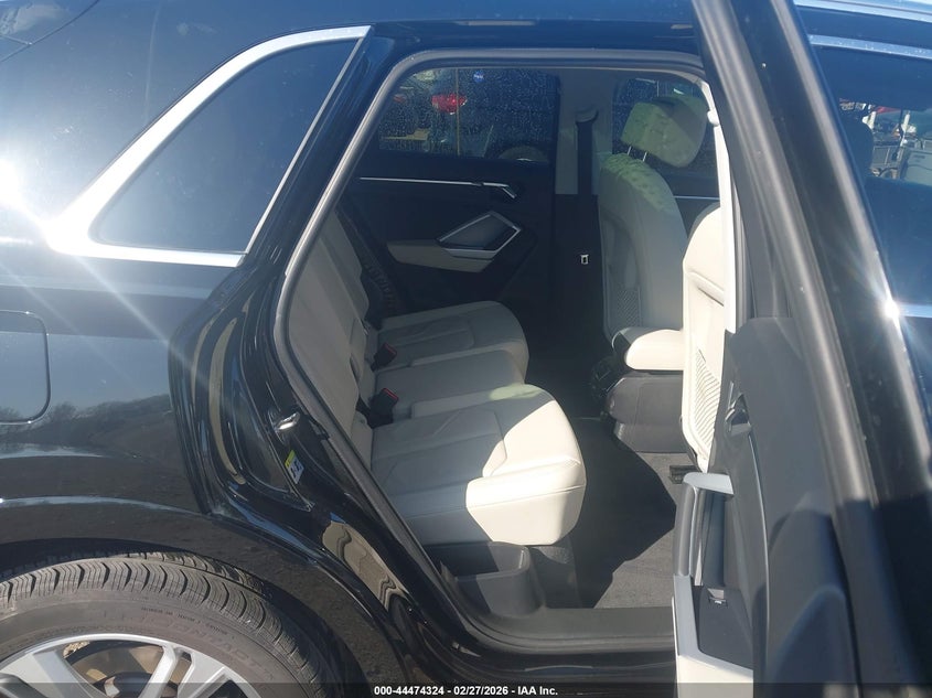 2024 AUDI Q3 auction photo 8