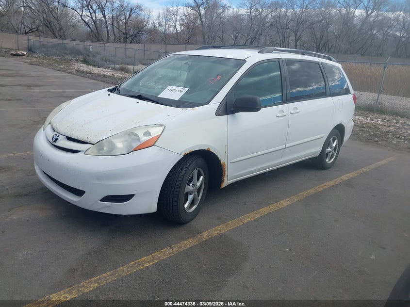 2006 Toyota Sienna Le