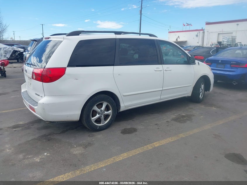 2006 Toyota Sienna Le