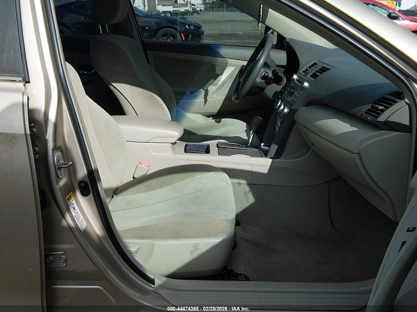 2009 Toyota Camry Le