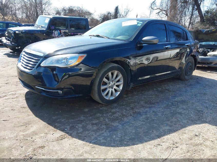 2013 Chrysler 200 Limited