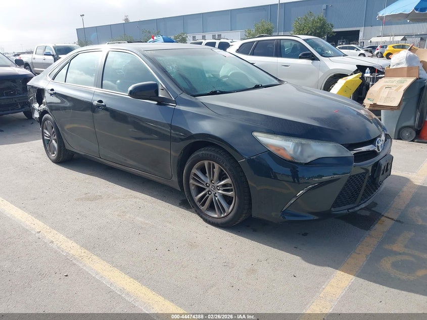 2016 Toyota Camry Se