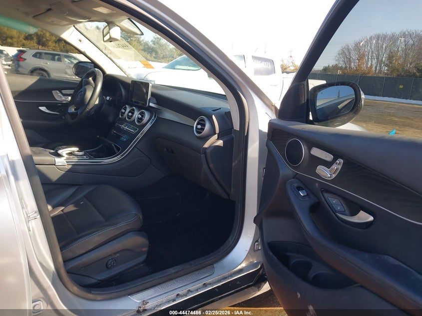 2016 Mercedes-Benz Glc 300