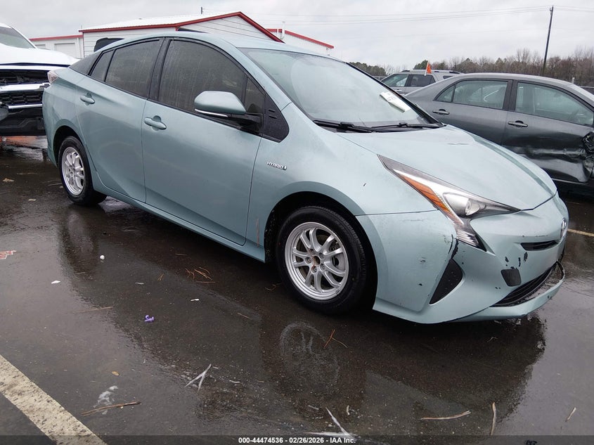 2016 Toyota Prius Three