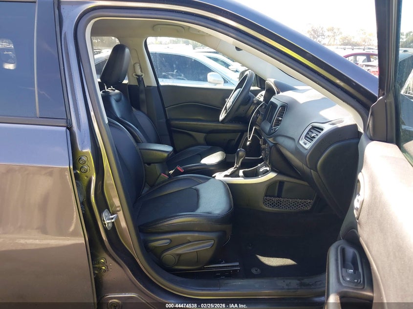 2018 Jeep Compass Latitude Fwd