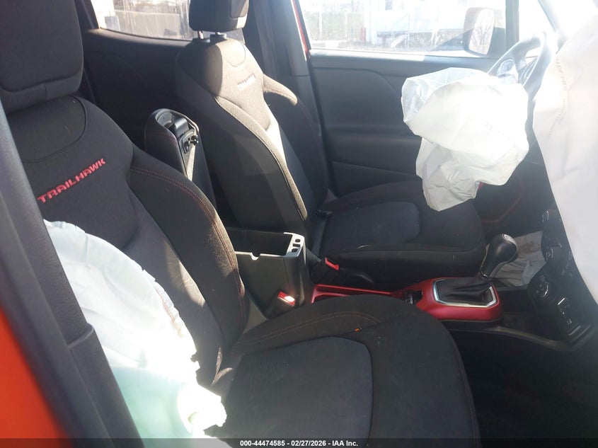 2019 Jeep Renegade Trailhawk 4X4