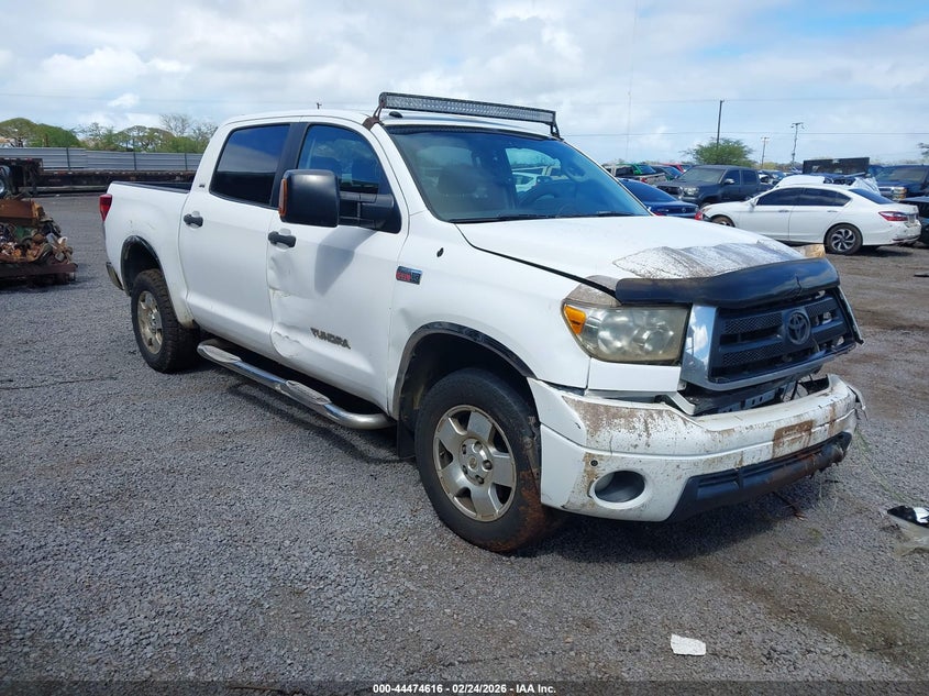 2010 TOYOTA TUNDRA SR5 5.7L V8