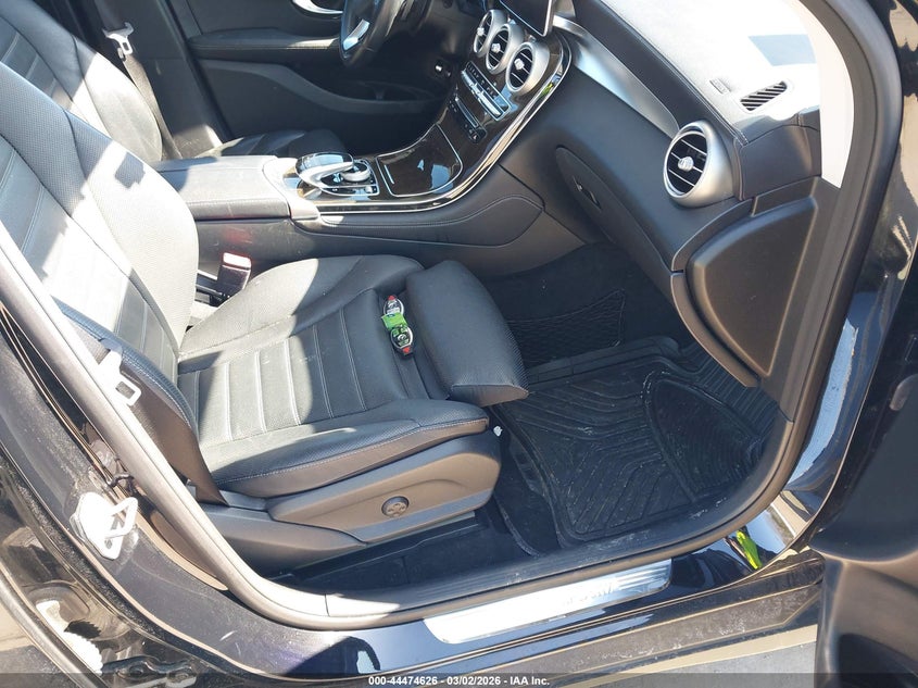 2019 Mercedes-Benz Glc 350E 4Matic