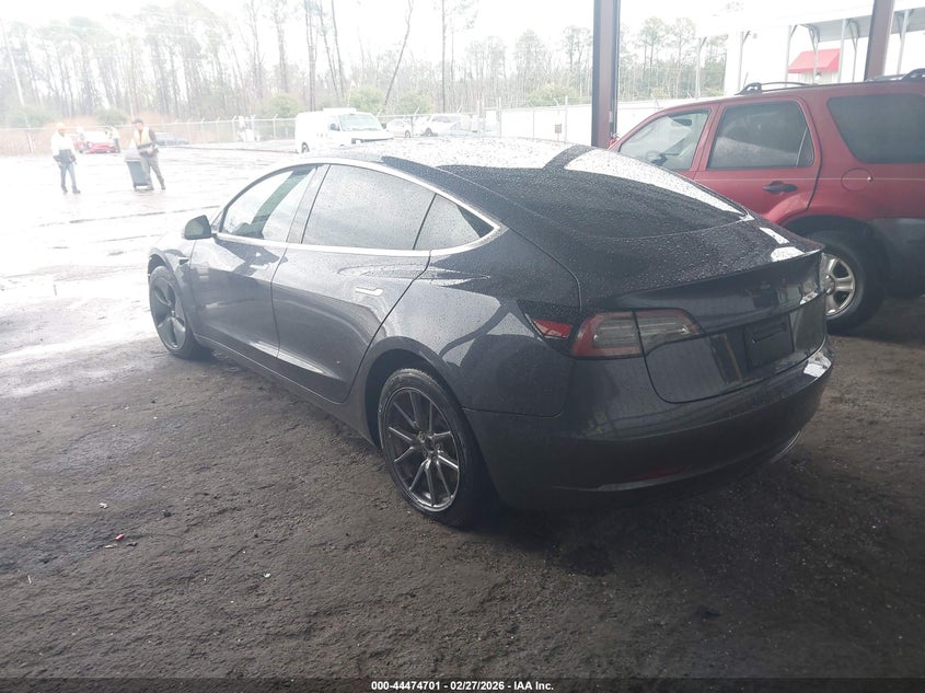 2020 Tesla Model 3 Standard Range Plus Rear-Wheel Drive/Standard Range Rear-Wheel Drive