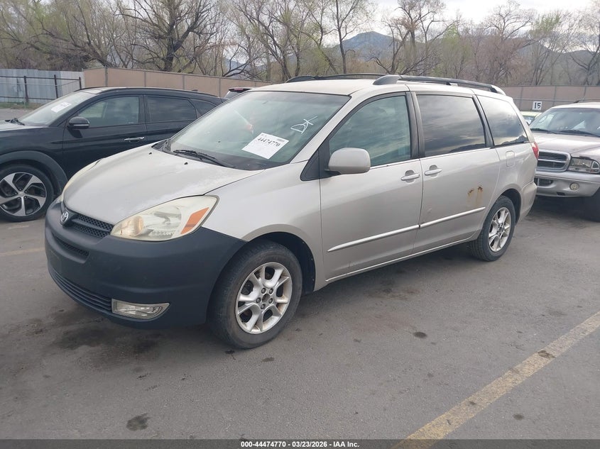 2004 Toyota Sienna Xle