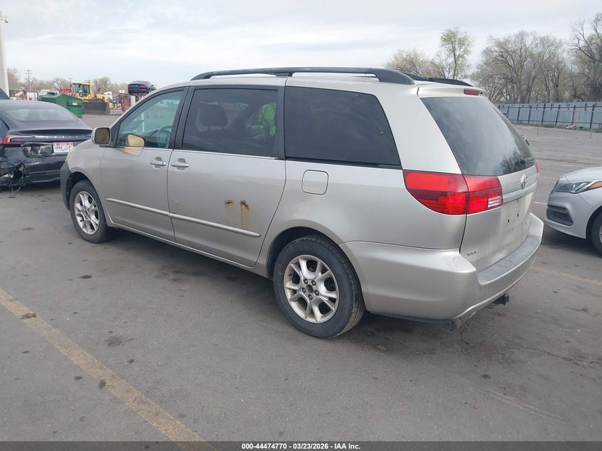 2004 Toyota Sienna Xle