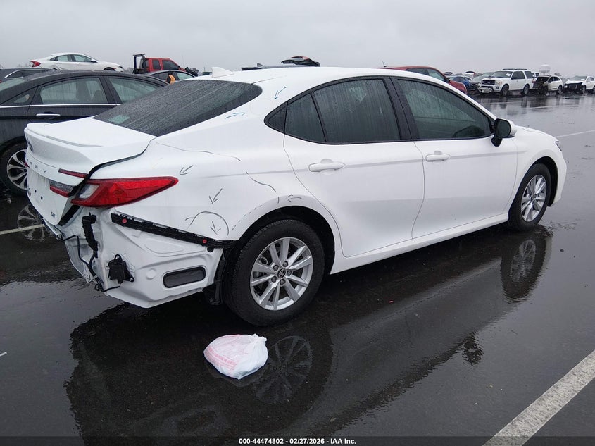 2025 Toyota Camry Le