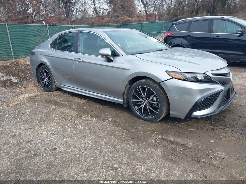 2023 Toyota Camry Se