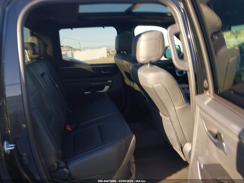 2024 TOYOTA TUNDRA(VIN: 5TFWA5EC8RX025952
