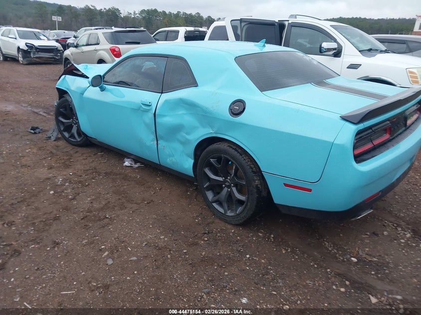 2020 Dodge Challenger Sxt