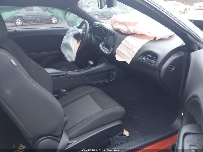 2020 Dodge Challenger Sxt