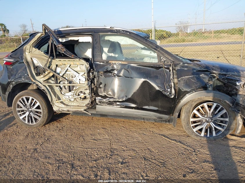 2021 Nissan Kicks 1.6 Sv Xtronic Cvt black Lot 111044475316 Vin 3N1CP5CVXML545809