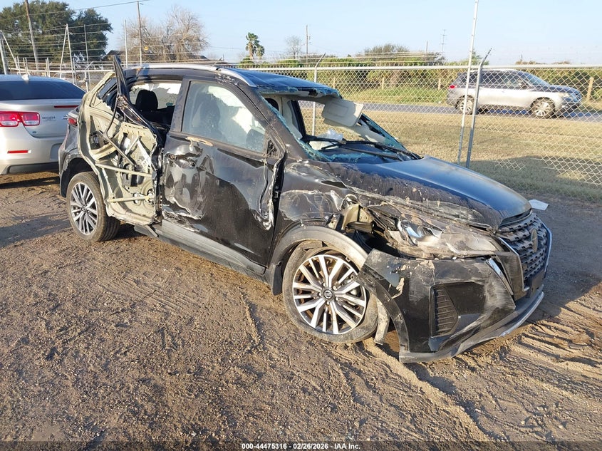 2021 Nissan Kicks Sv Xtronic Cvt