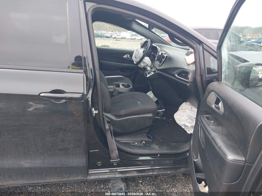 2019 Chrysler Pacifica Touring Plus