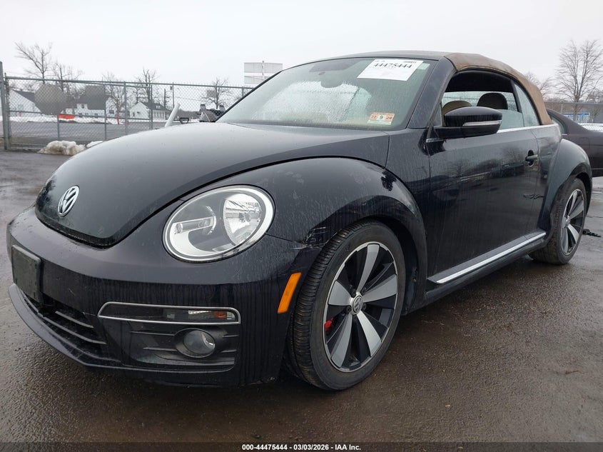 2013 Volkswagen Beetle 2.0T