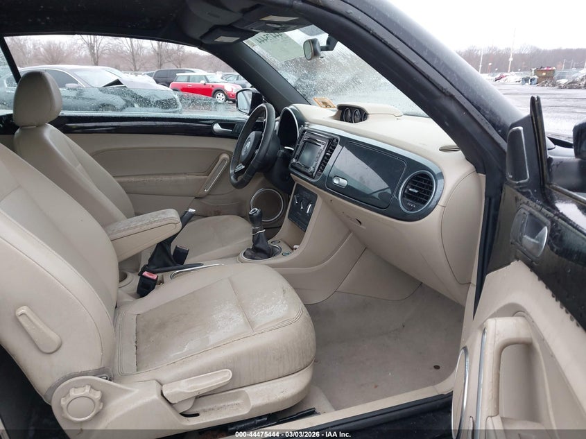 2013 Volkswagen Beetle 2.0T