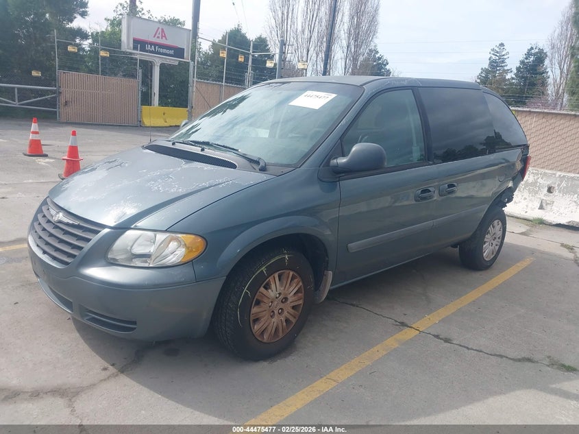 2006 Chrysler Town & Country