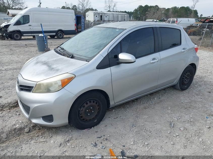 2012 Toyota Yaris Le