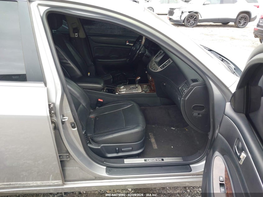 2011 Hyundai Genesis 4.6